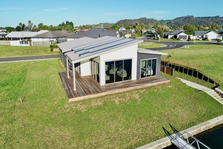 Photo of property in 5 Kahu Crescent, Whitianga, 3510