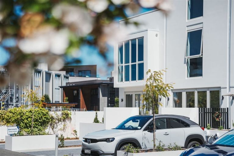 Photo of property in 9/35 Kilmore Street, Christchurch Central, Christchurch, 8013