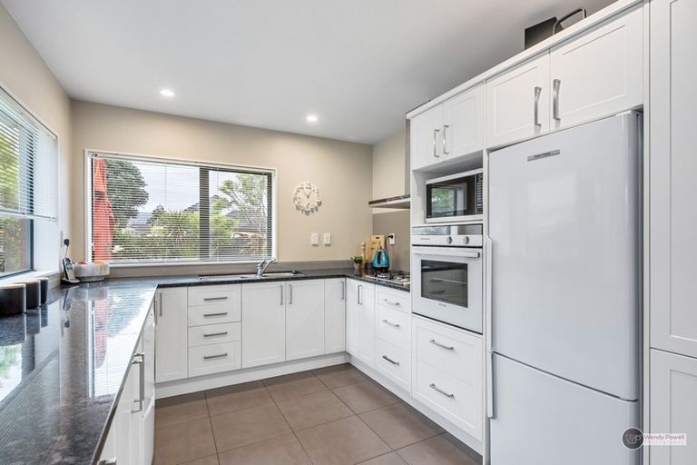 Photo of property in 96 Pretoria Street, Hutt Central, Lower Hutt, 5010