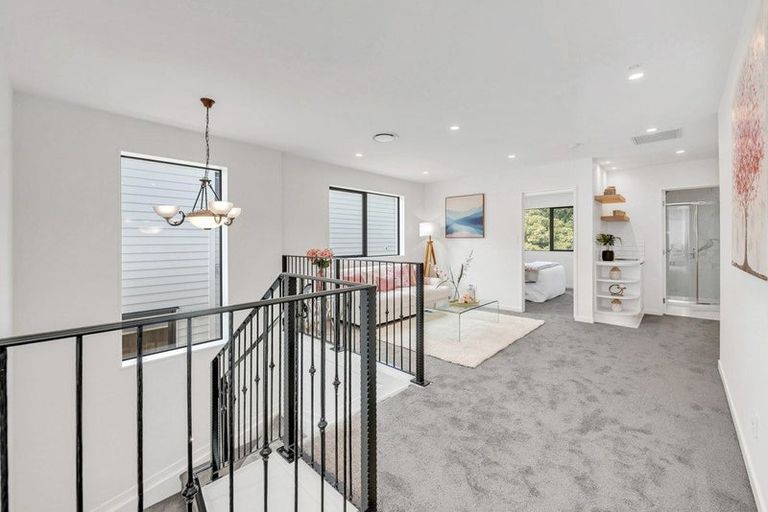 Photo of property in 10 Hughs Way, Flat Bush, Auckland, 2019