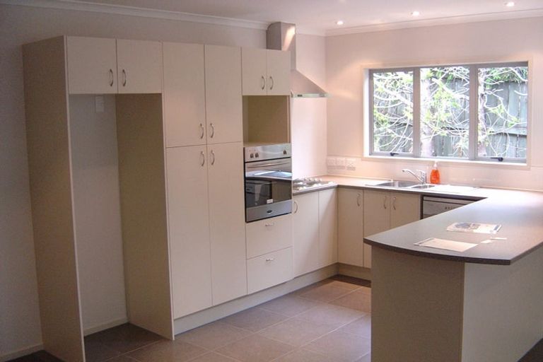 Photo of property in 60a Christmas Road, Manurewa, Auckland, 2102