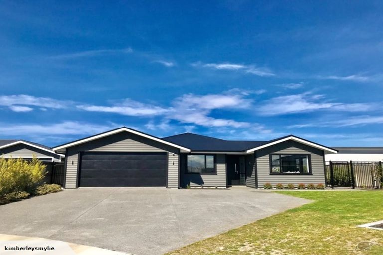 Photo of property in 20 Ballinger Place, Kaiapoi, 7630