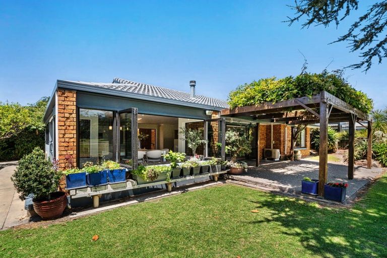 Photo of property in 11 Berescourt Place, Mount Maunganui, 3116