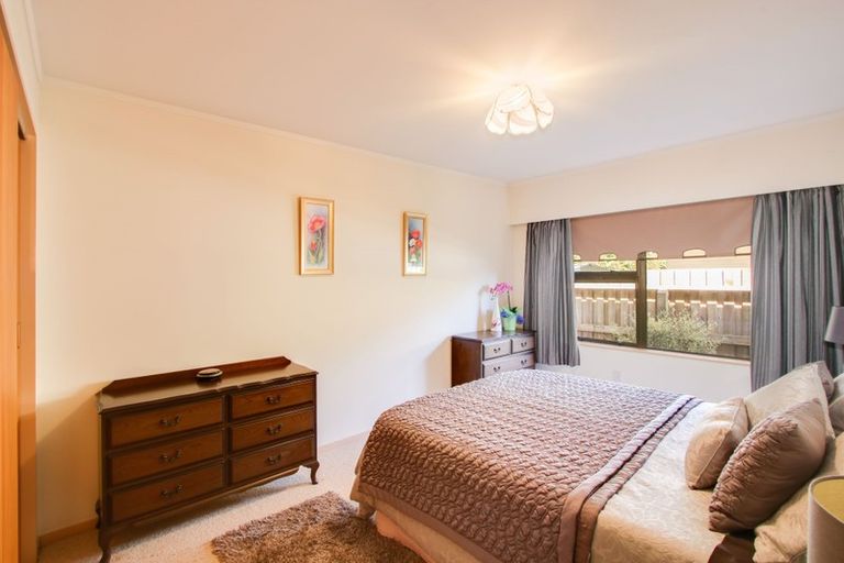 Photo of property in 1/100 Avondale Road, Taradale, Napier, 4112