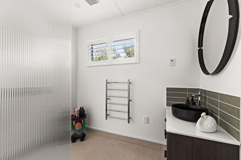 Photo of property in 404 Riverslea Road North, Parkvale, Hastings, 4122