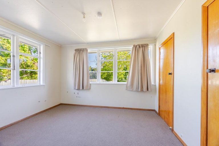 Photo of property in 34 Palmerston Road, Havelock North, 4130
