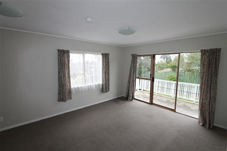 Photo of property in 1/138 Hutchinson Avenue, New Lynn, Auckland, 0600