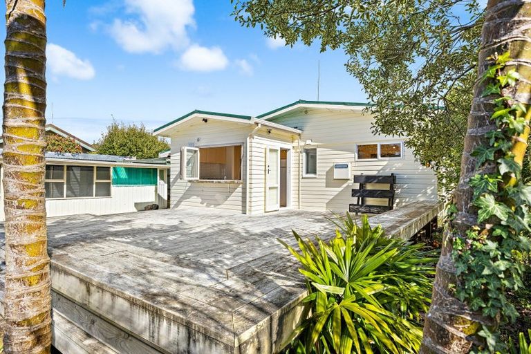 Photo of property in 30 Point Wells Road, Point Wells, Warkworth, 0986