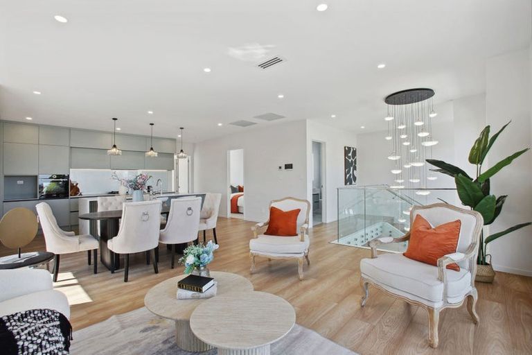 Photo of property in 39c Sorrel Crescent, Bucklands Beach, Auckland, 2012