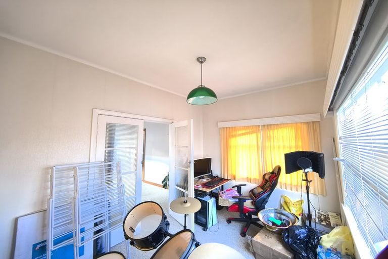 Photo of property in 213 Waterloo Road, Hutt Central, Lower Hutt, 5011