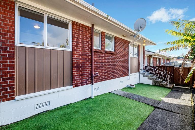 Photo of property in 6/40 Miro Street, New Lynn, Auckland, 0600