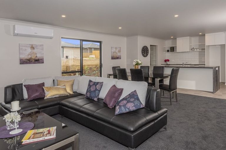 Photo of property in 15 Provisional Drive, Te Kamo, Whangarei, 0112