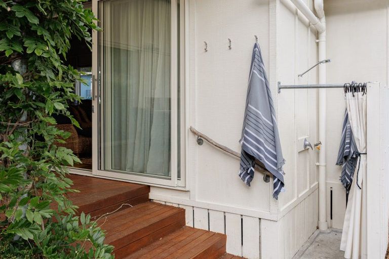 Photo of property in 11 Tangitu Drive, Tangoio, Napier, 4181