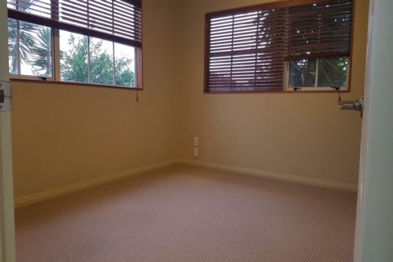 Photo of property in 34c Kewa Road, Albany Heights, Auckland, 0632