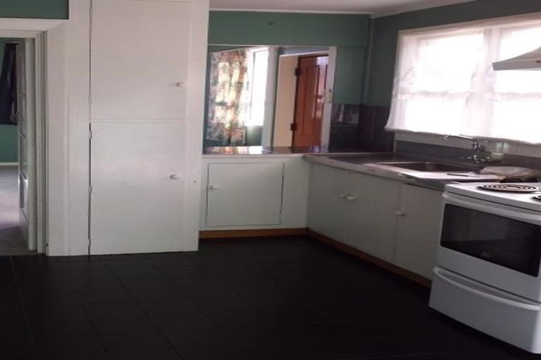 Photo of property in 110 Ensors Road, Waltham, Christchurch, 8023