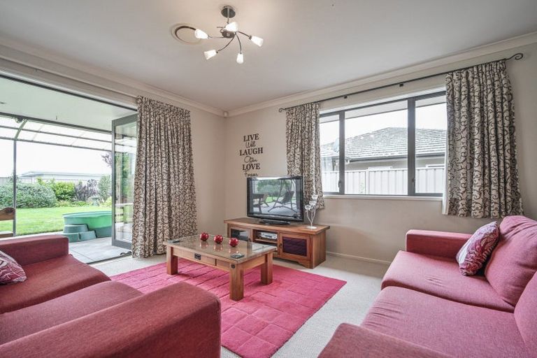 Photo of property in 7 Lardon Place, Frimley, Hastings, 4120