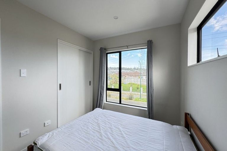 Photo of property in 2 Freshland Drive, Flat Bush, Auckland, 2019