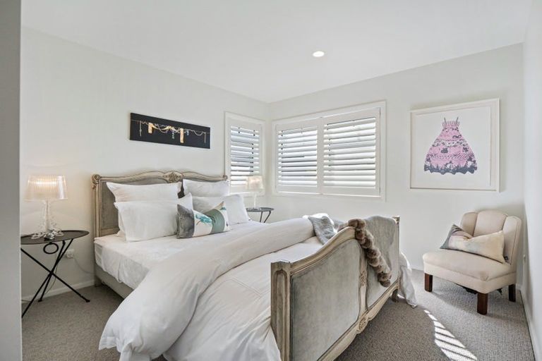 Photo of property in 35e Oceanbeach Road, Mount Maunganui, 3116