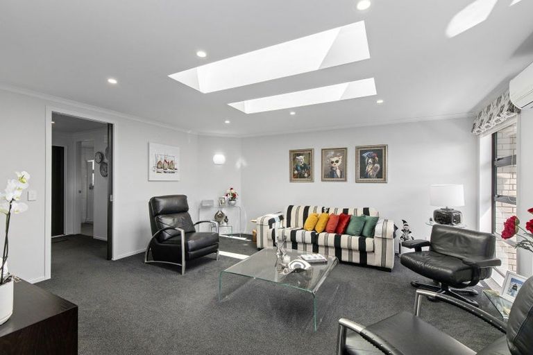 Photo of property in 13 Cataldo Mews, Avalon, Lower Hutt, 5011