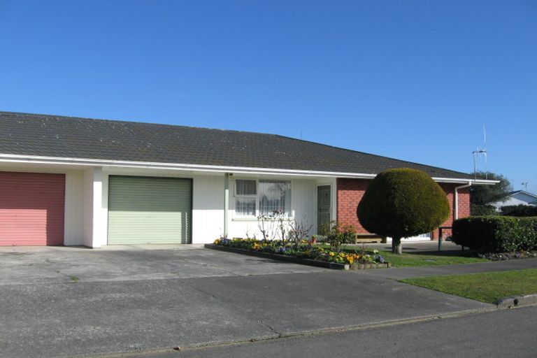 Photo of property in 2 Helena Place, Feilding, 4702