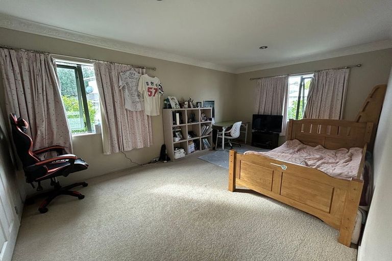 Photo of property in 38b Lyttelton Avenue, Forrest Hill, Auckland, 0620