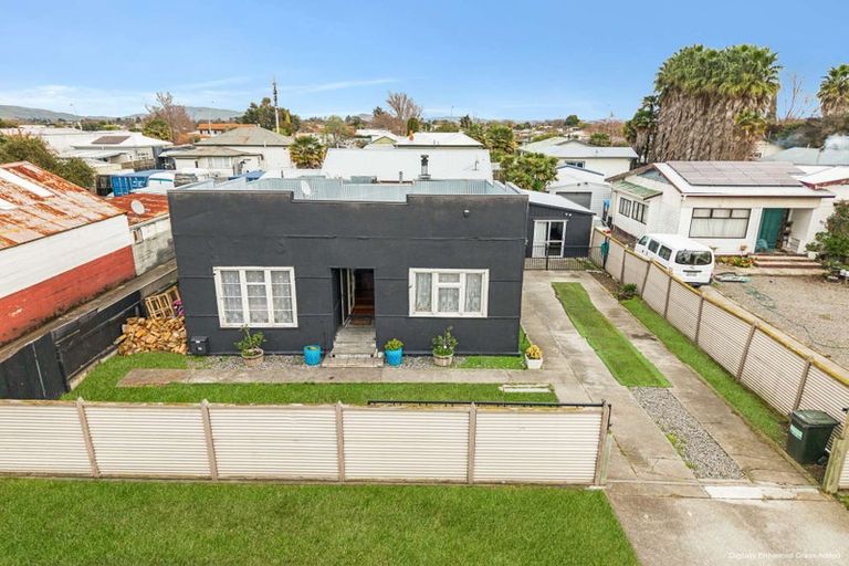Photo of property in 905 Queen Street East, Parkvale, Hastings, 4122