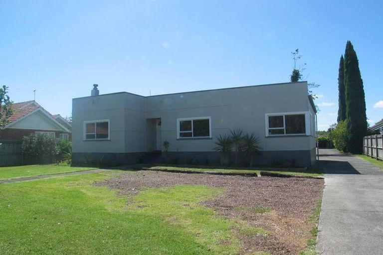 Photo of property in 1/31 Halsey Road, Manurewa, Auckland, 2102
