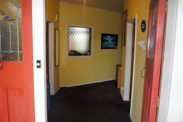 Photo of property in 84 Romilly Street, Westport, 7825