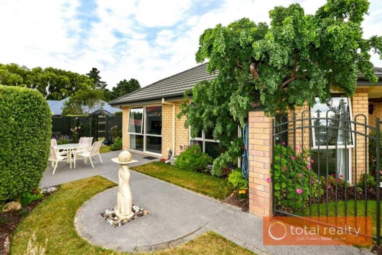 Photo of property in 35 Marsack Crescent, Halswell, Christchurch, 8025