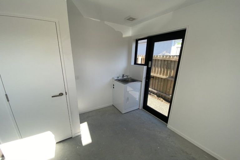 Photo of property in 3/242 Edgeware Road, Edgeware, Christchurch, 8013