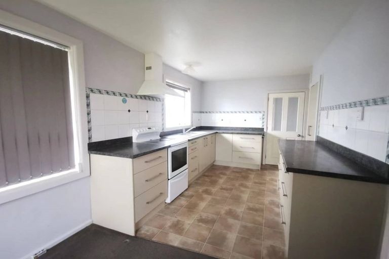 Photo of property in 3 Blankney Street, Hornby, Christchurch, 8042