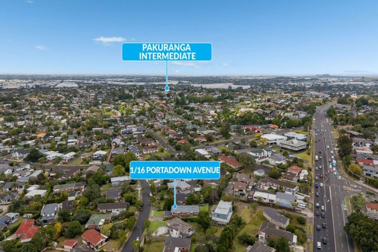 Photo of property in 1/16 Portadown Avenue, Pakuranga Heights, Auckland, 2010