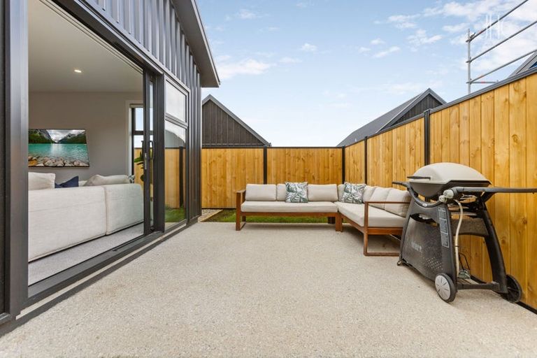 Photo of property in 60 Wooing Tree Avenue, Cromwell, 9310