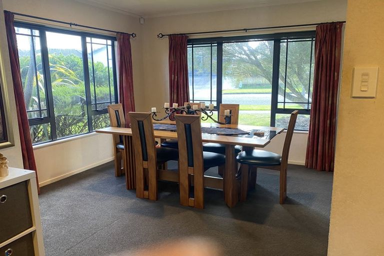 Photo of property in 81 Parnell Heights, Kelvin Grove, Palmerston North, 4414