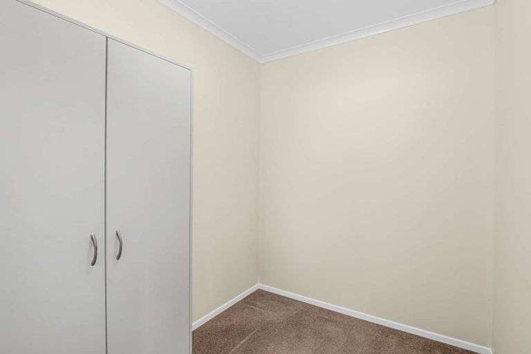 Photo of property in 8 Ormond Street, Woodville, 4920