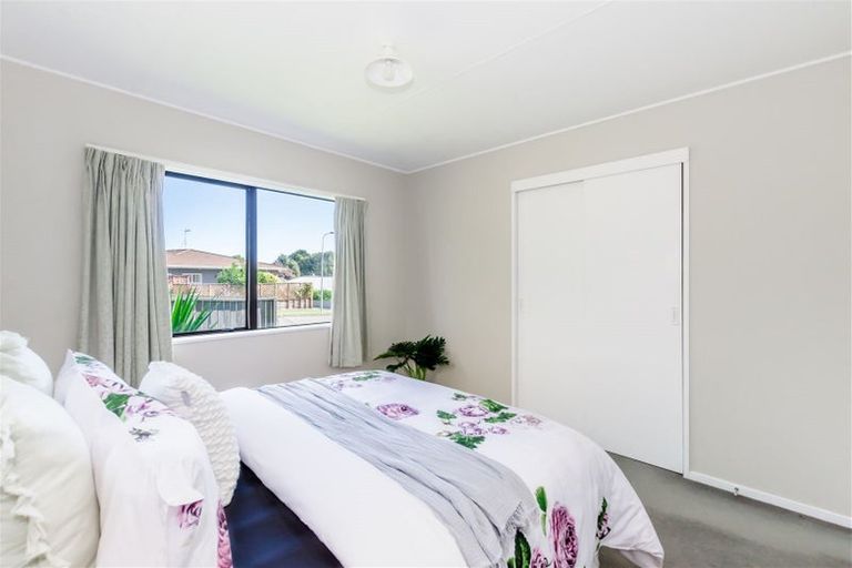 Photo of property in 3a Campion Road, Waikanae Beach, Waikanae, 5036