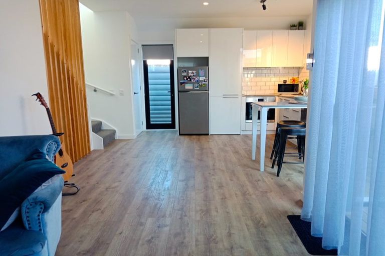 Photo of property in 82d Wallace Street, Mount Cook, Wellington, 6021