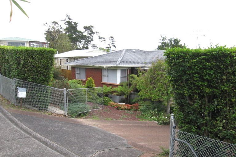 Photo of property in 470 Don Buck Road, Massey, Auckland, 0614