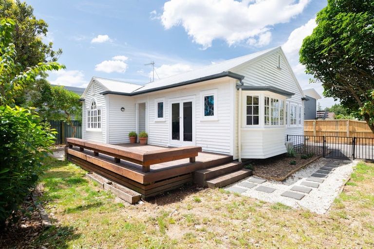 Photo of property in 2a Masons Avenue, Hamilton East, Hamilton, 3216