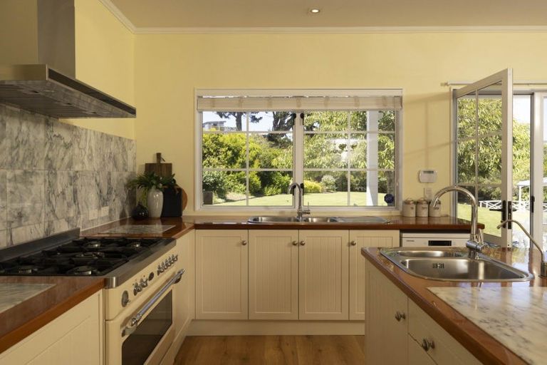 Photo of property in 14 Grasmere Way, Bethlehem, Tauranga, 3110