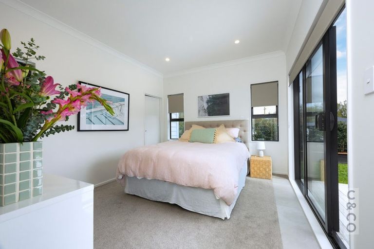 Photo of property in 58 Fruitlands Road, Kumeu, 0810