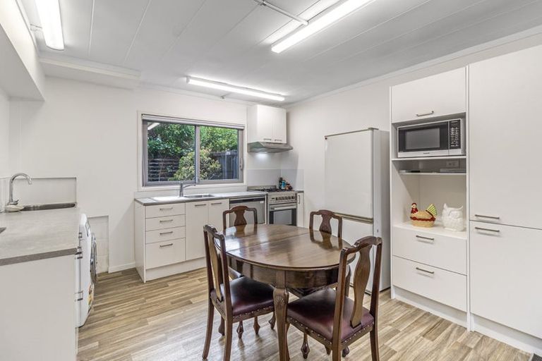Photo of property in 67a Crawford Avenue, Mangere Bridge, Auckland, 2022