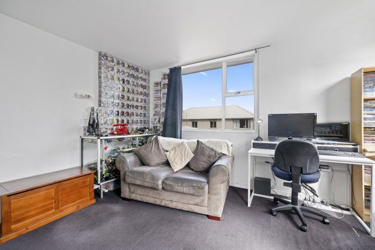 Photo of property in 127u6 Queens Drive, Lyall Bay, Wellington, 6022