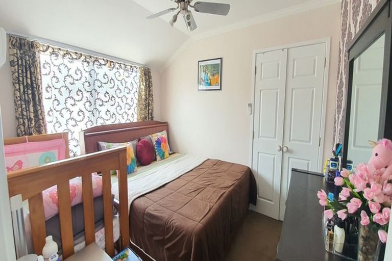 Photo of property in 32 Rathmar Drive, Manurewa, Auckland, 2105
