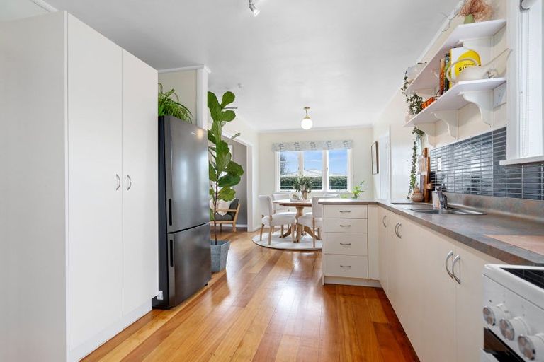 Photo of property in 27 Richmond Street, Cambridge, 3434