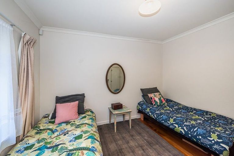 Photo of property in 188 Main Road South, Raumati South, Paraparaumu, 5032