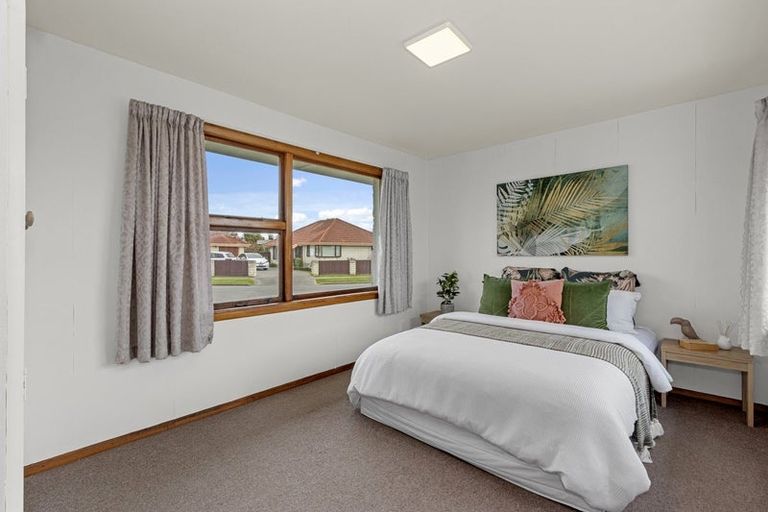 Photo of property in 26 Royleen Street, Casebrook, Christchurch, 8051