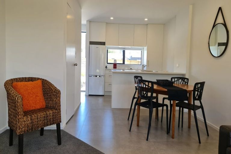 Photo of property in 2 Rimu Road, Mangere Bridge, Auckland, 2022
