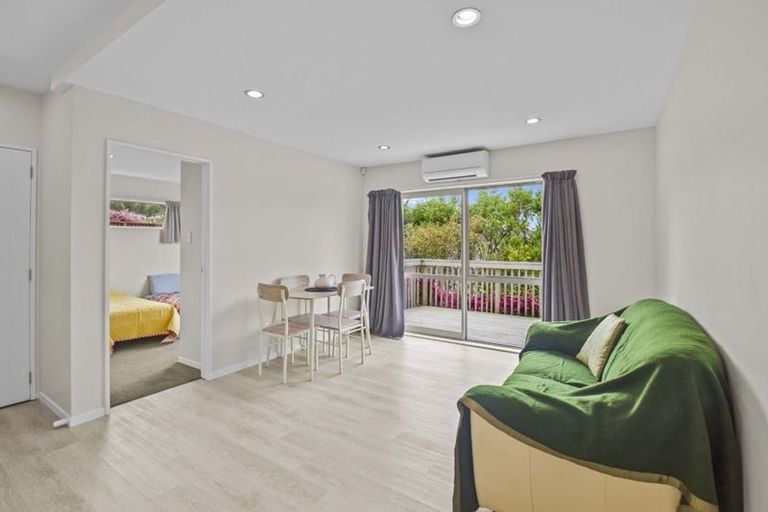 Photo of property in 44 Borneo Drive, Fairview Heights, Auckland, 0632