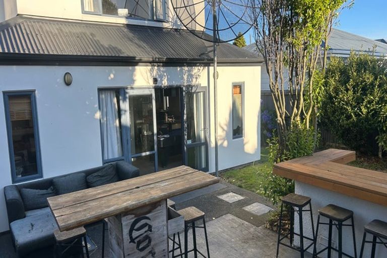 Photo of property in 72 Wharenui Road, Upper Riccarton, Christchurch, 8041